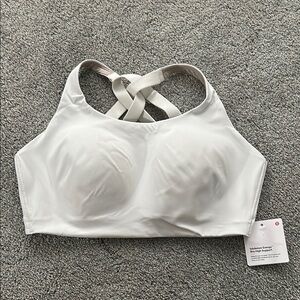 Lululemon energy bra